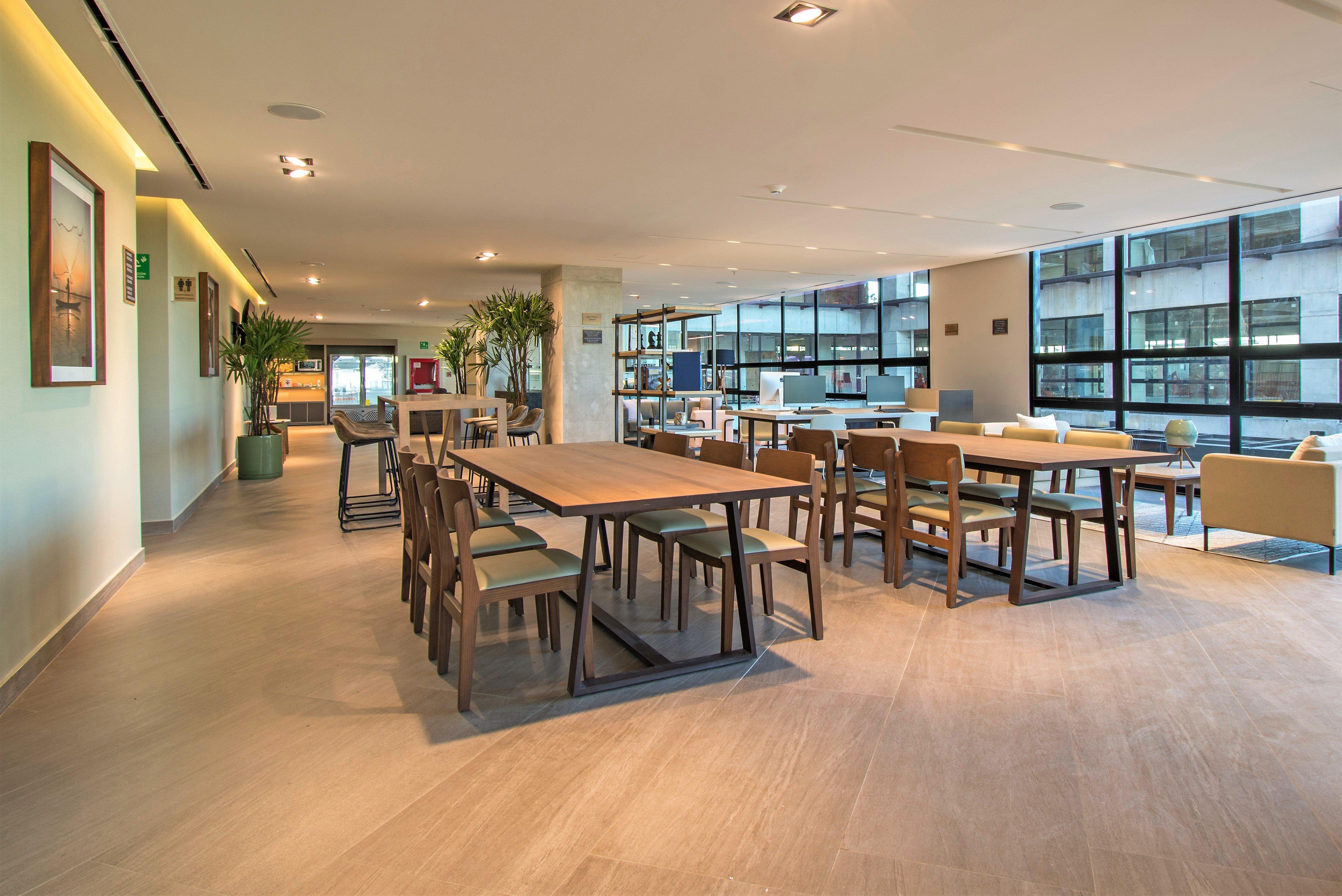 Staybridge Suites - Guadalajara Novena By Ihg Exterior foto