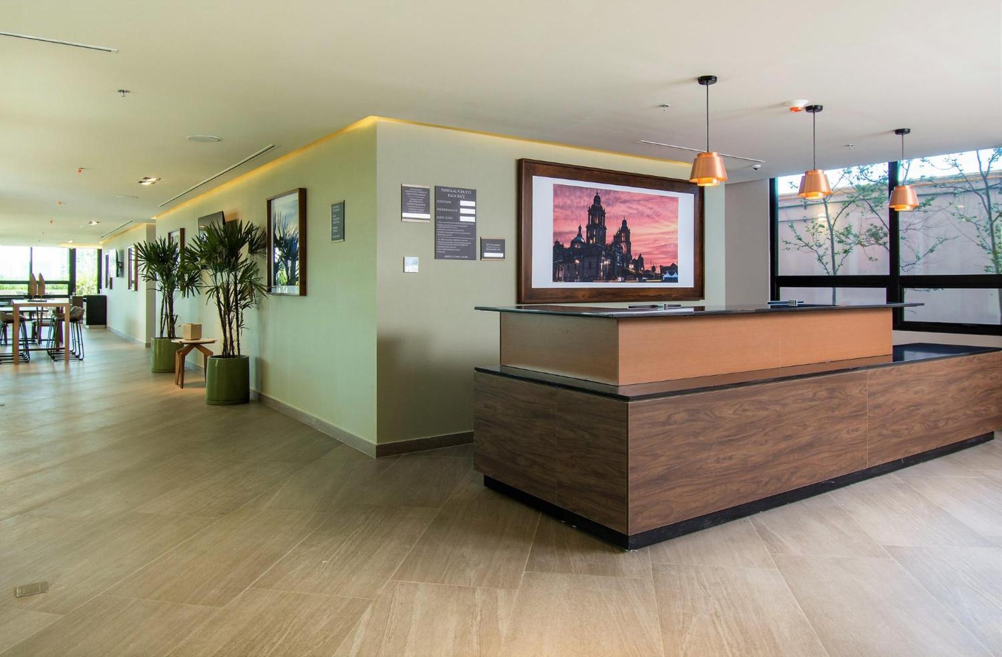 Staybridge Suites - Guadalajara Novena By Ihg Exterior foto